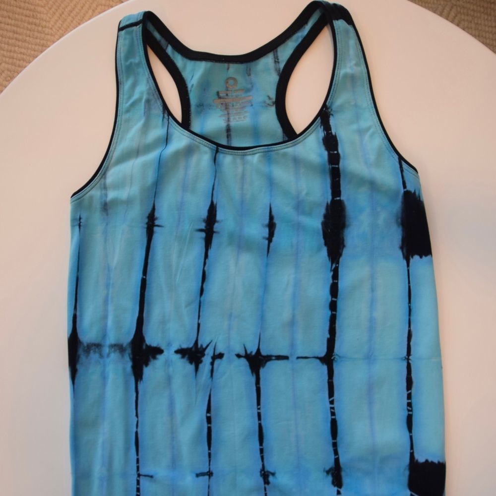 Ombré tie dye workout top